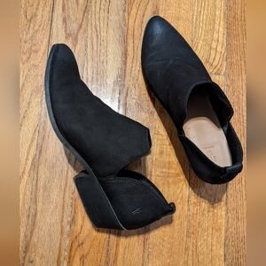 Frye and Co Black Suede Booties Size 9